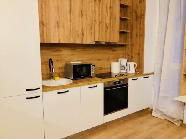 Joy City Vivalia 7b-13 Apartment
